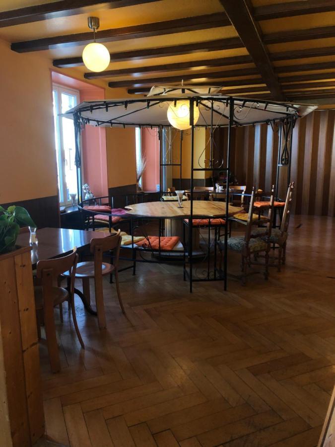 Chambres D'Hotes Le Passiflore لي برينيه المظهر الخارجي الصورة